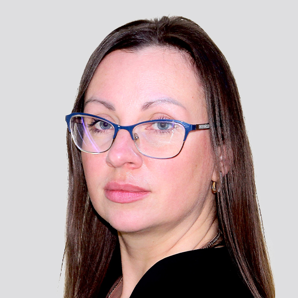 Юлія Камардіна photo