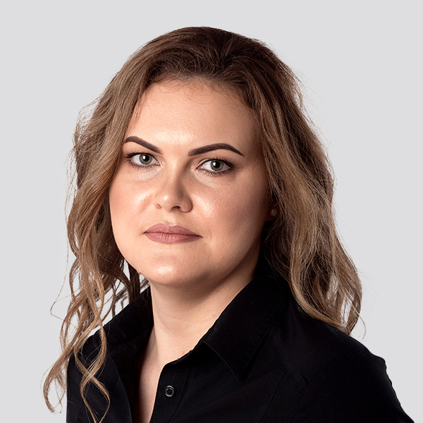 Олена Суздалєва photo